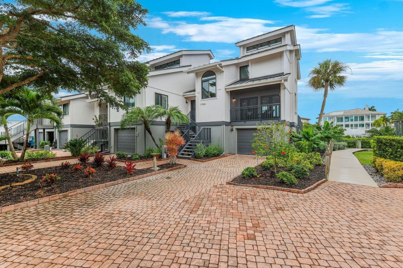 17036 Marina Cove Ln, Fort Myers, FL 33908 Photo
