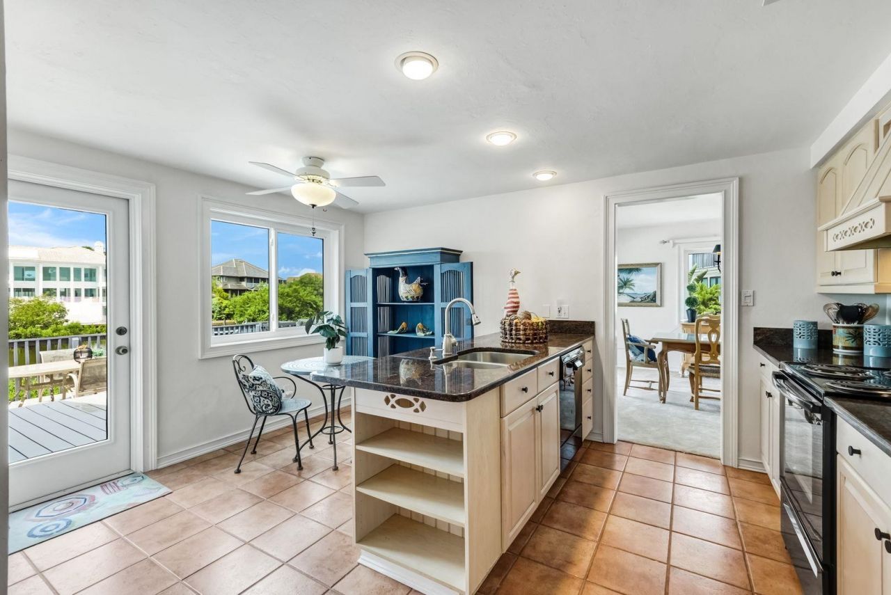 17036 Marina Cove Ln, Fort Myers, FL 33908 Photo