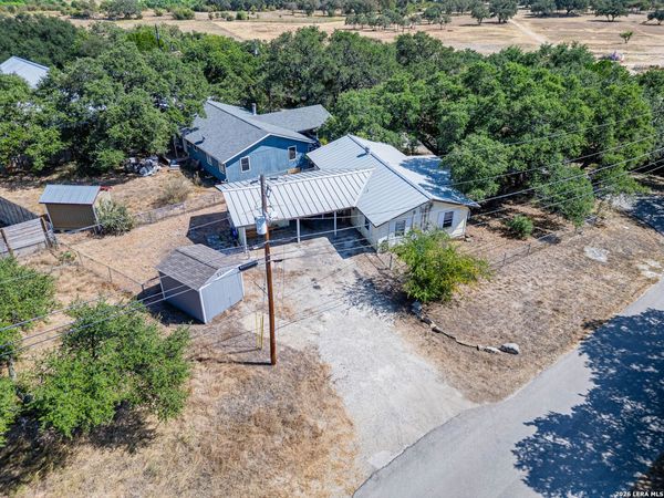 751 SCENIC TERRACE DR, Canyon Lake, TX 78133