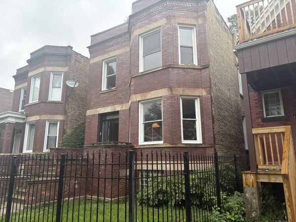 6525 S HERMITAGE Avenue, Chicago, IL 60636