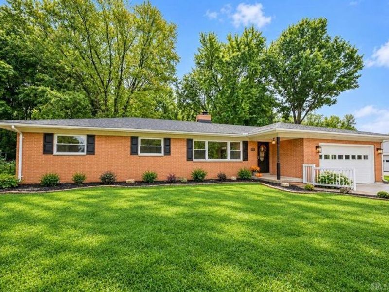 3400 Cambridge Drive, Springfield, OH 45503 Photo 4