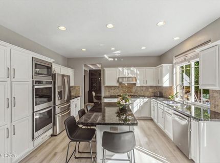 6726 Runnymede Drive, Sparks, NV 89436 Photo