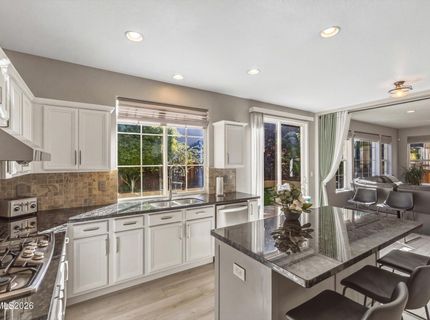 6726 Runnymede Drive, Sparks, NV 89436 Photo
