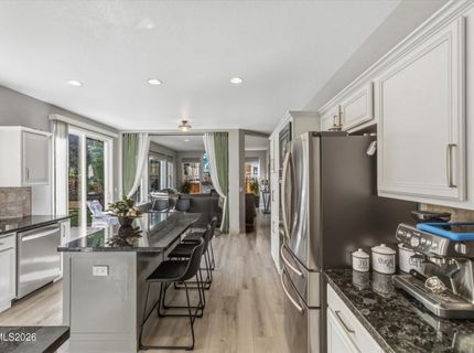 6726 Runnymede Drive, Sparks, NV 89436 Photo