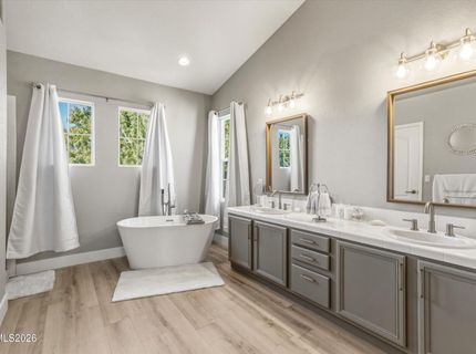 6726 Runnymede Drive, Sparks, NV 89436 Photo
