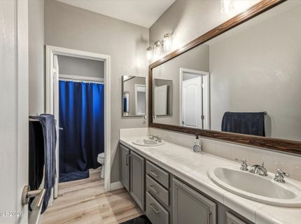 6726 Runnymede Drive, Sparks, NV 89436 Photo