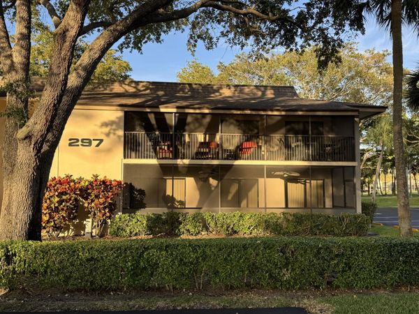 297 DEER CREEK Boulevard, Unit 1305, Deerfield Beach, FL 33442