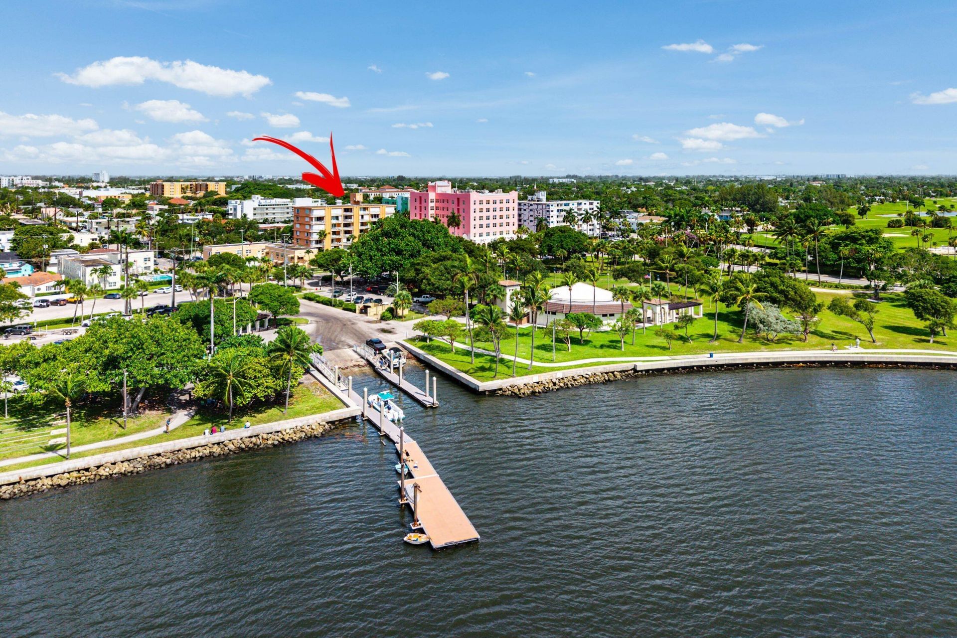 15 S Golfview Road, Unit 206, Lake Worth Beach, FL 33460 Photo