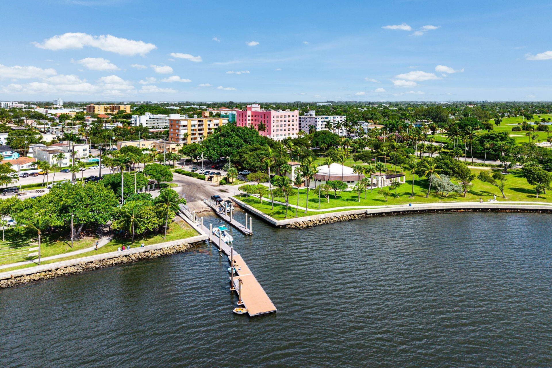 15 S Golfview Road, Unit 206, Lake Worth Beach, FL 33460 Photo
