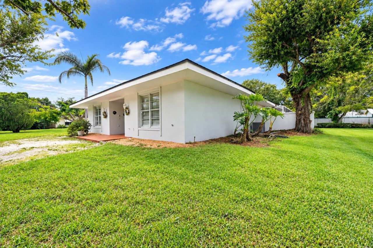 1707 S 8th Street, Fort Pierce, FL 34950 Photo