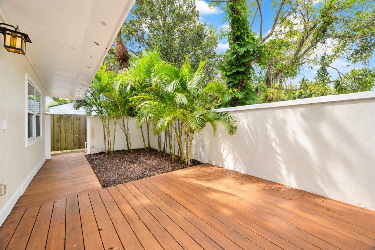 1707 S 8th Street, Fort Pierce, FL 34950 Photo