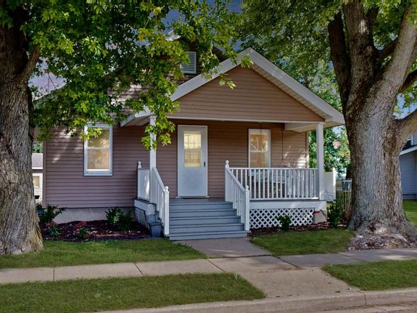 102 N 2ND Street, Dunlap, IL 61525