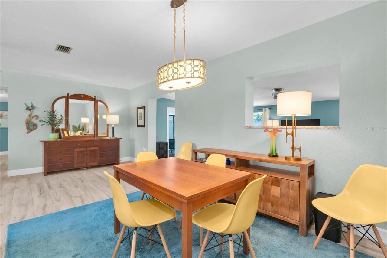 2101 68th Avenue S, Saint Petersburg, FL 33712 Photo