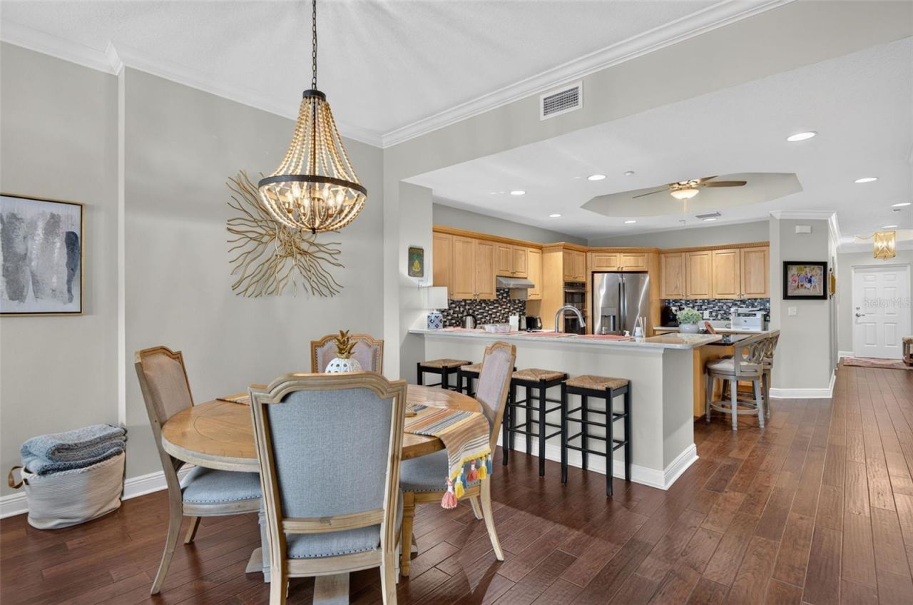 17735 Gulf Boulevard, Unit 306, Redington Shores, FL 33708 Photo