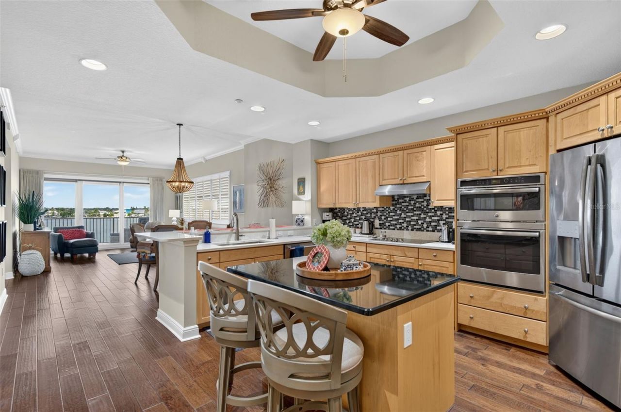 17735 Gulf Boulevard, Unit 306, Redington Shores, FL 33708 Photo