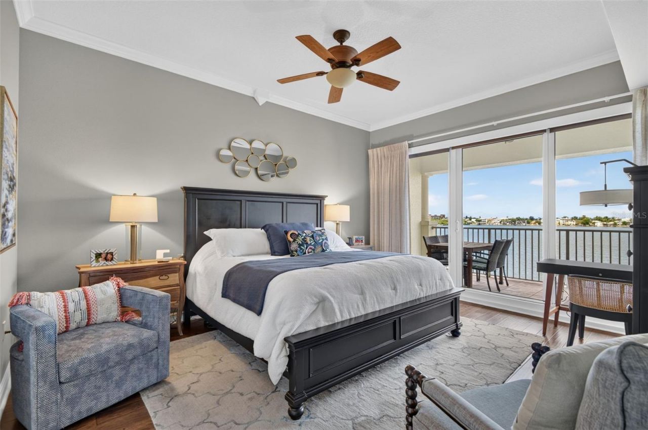 17735 Gulf Boulevard, Unit 306, Redington Shores, FL 33708 Photo