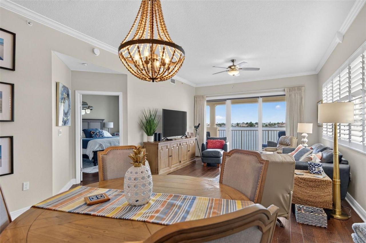 17735 Gulf Boulevard, Unit 306, Redington Shores, FL 33708 Photo
