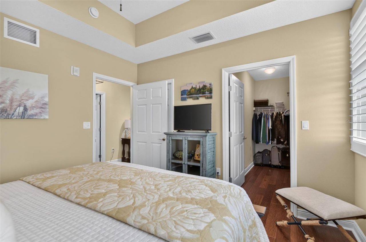 17735 Gulf Boulevard, Unit 306, Redington Shores, FL 33708 Photo