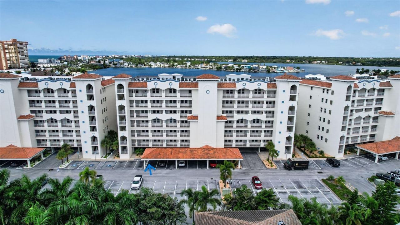 17735 Gulf Boulevard, Unit 306, Redington Shores, FL 33708 Photo
