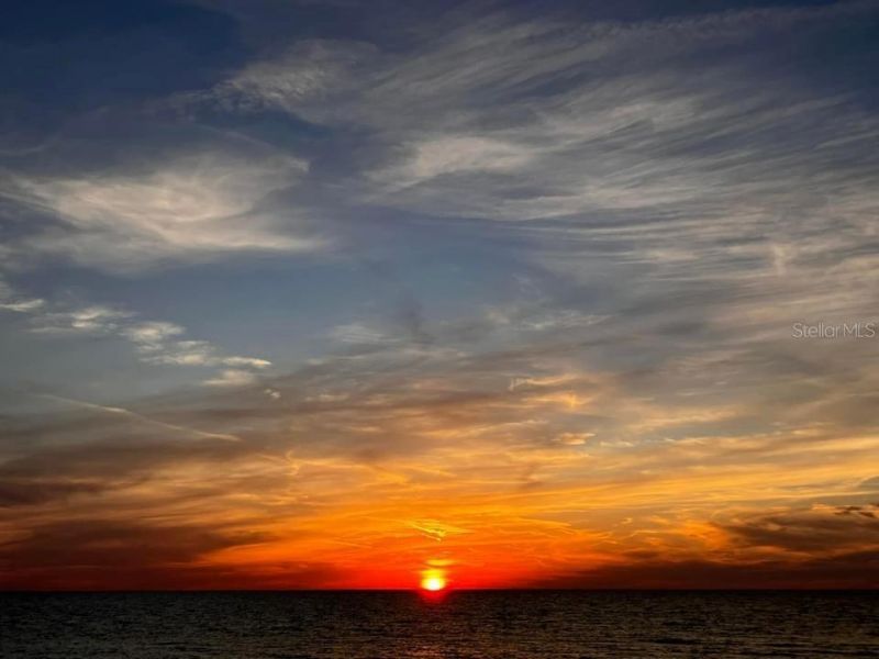 17735 Gulf Boulevard, Unit 306, Redington Shores, FL 33708 Photo