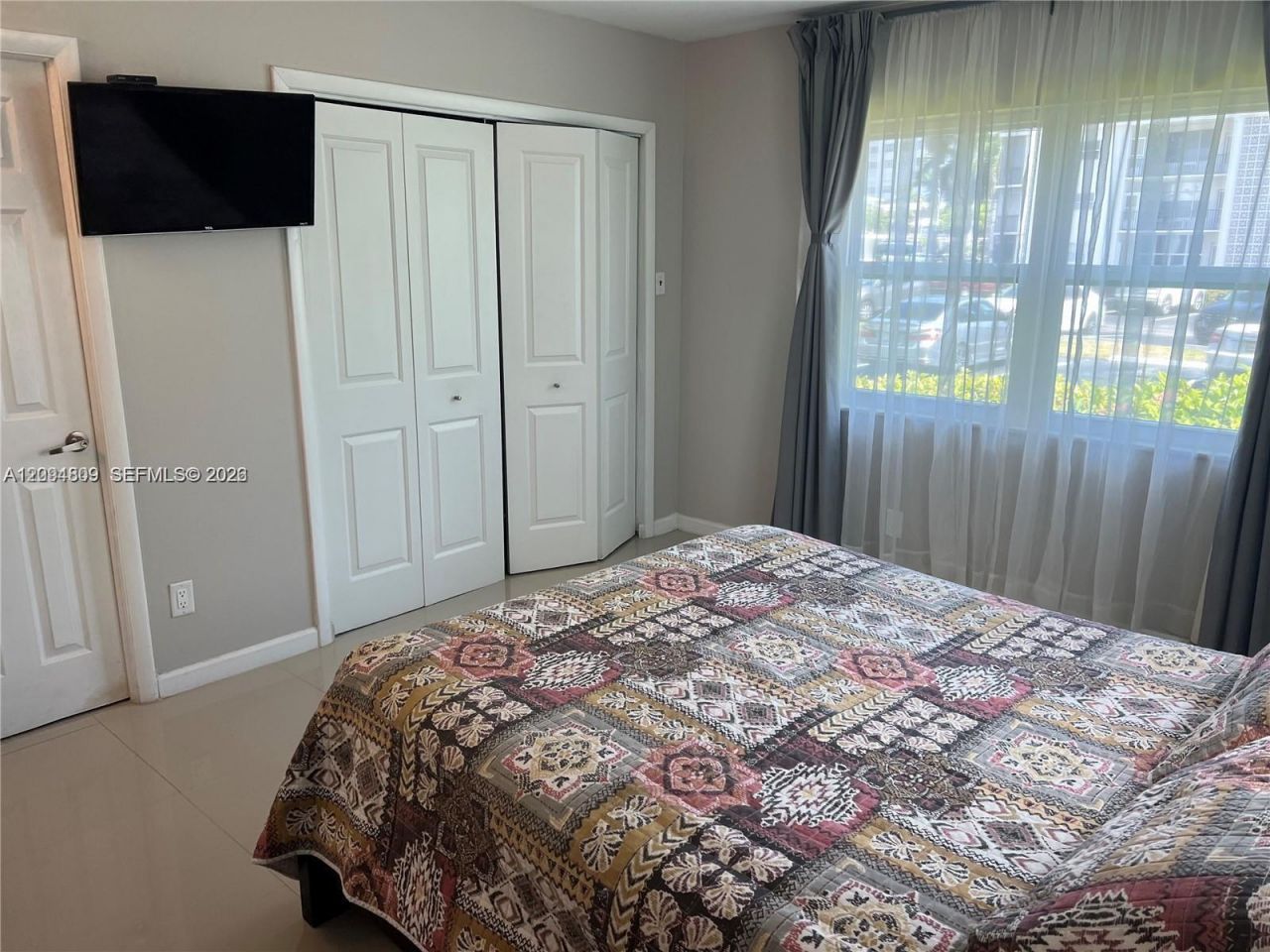 3181 S Ocean Dr, Unit 108, Hallandale Beach, FL 33009 Photo