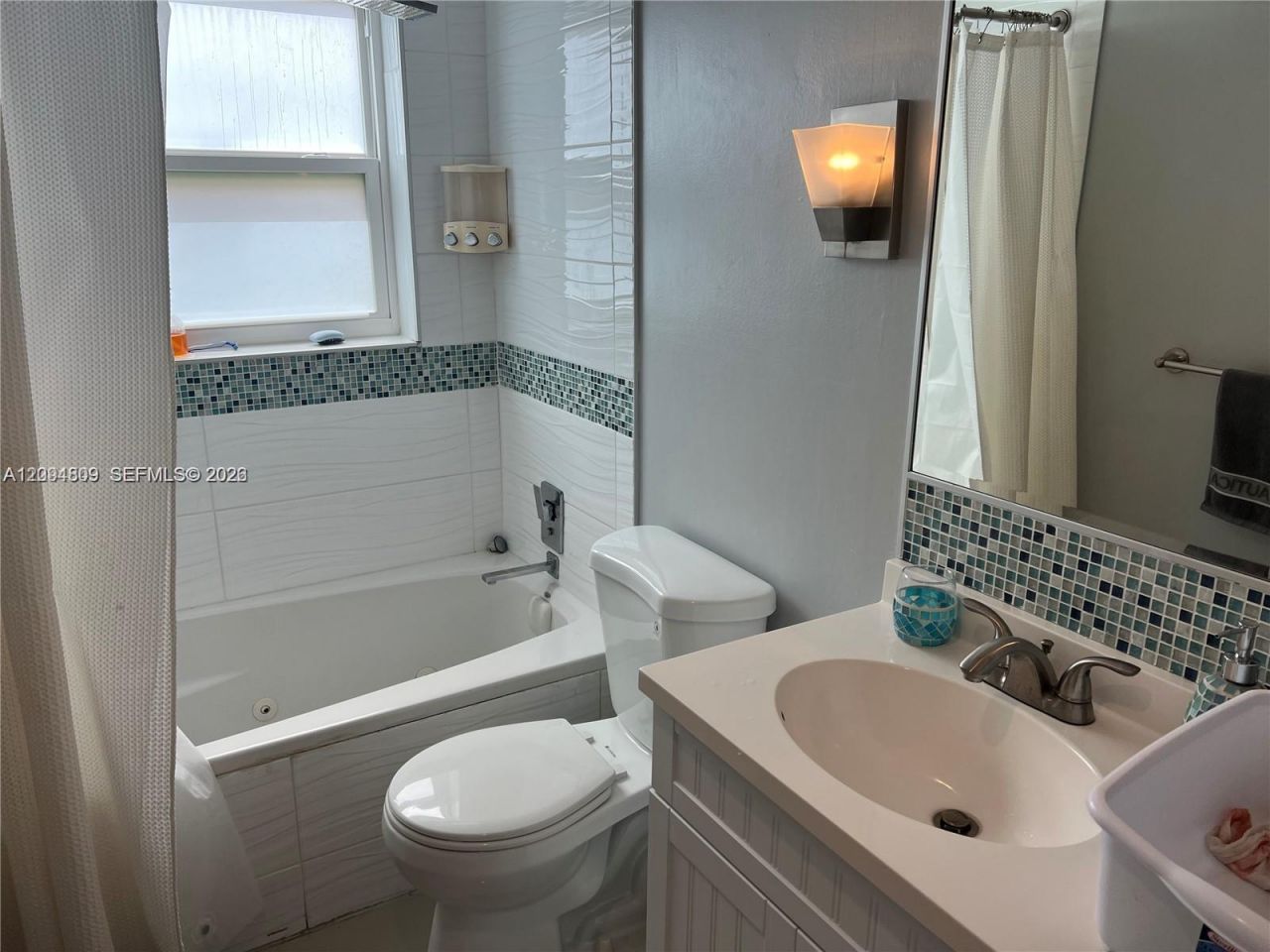 3181 S Ocean Dr, Unit 108, Hallandale Beach, FL 33009 Photo