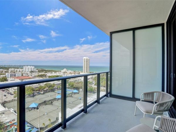 580 72nd St, Unit 905, Miami Beach, FL 33141