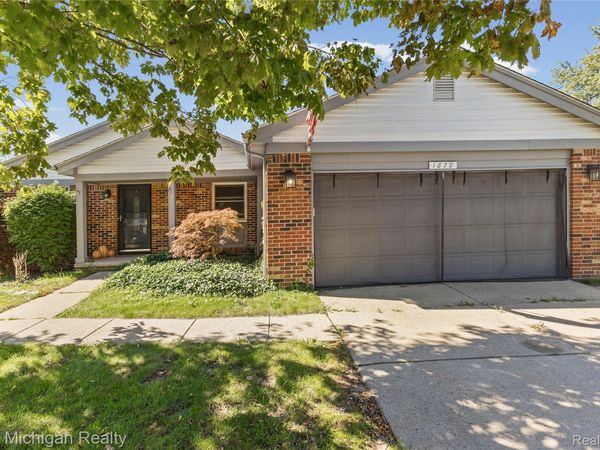 1670 Heritage Drive , Canton Township, Mi 48188