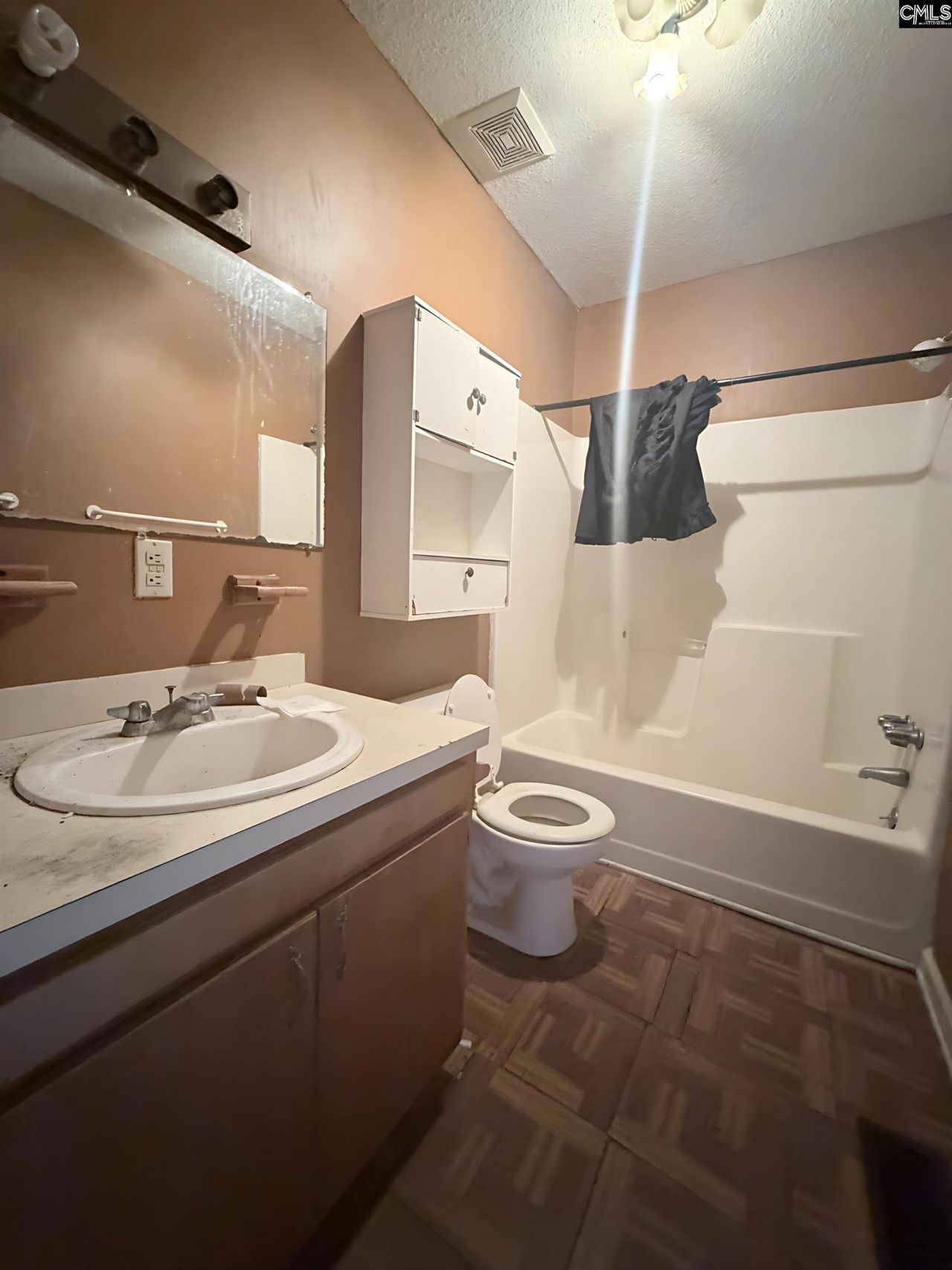 129 Rio Drive  Photo 4