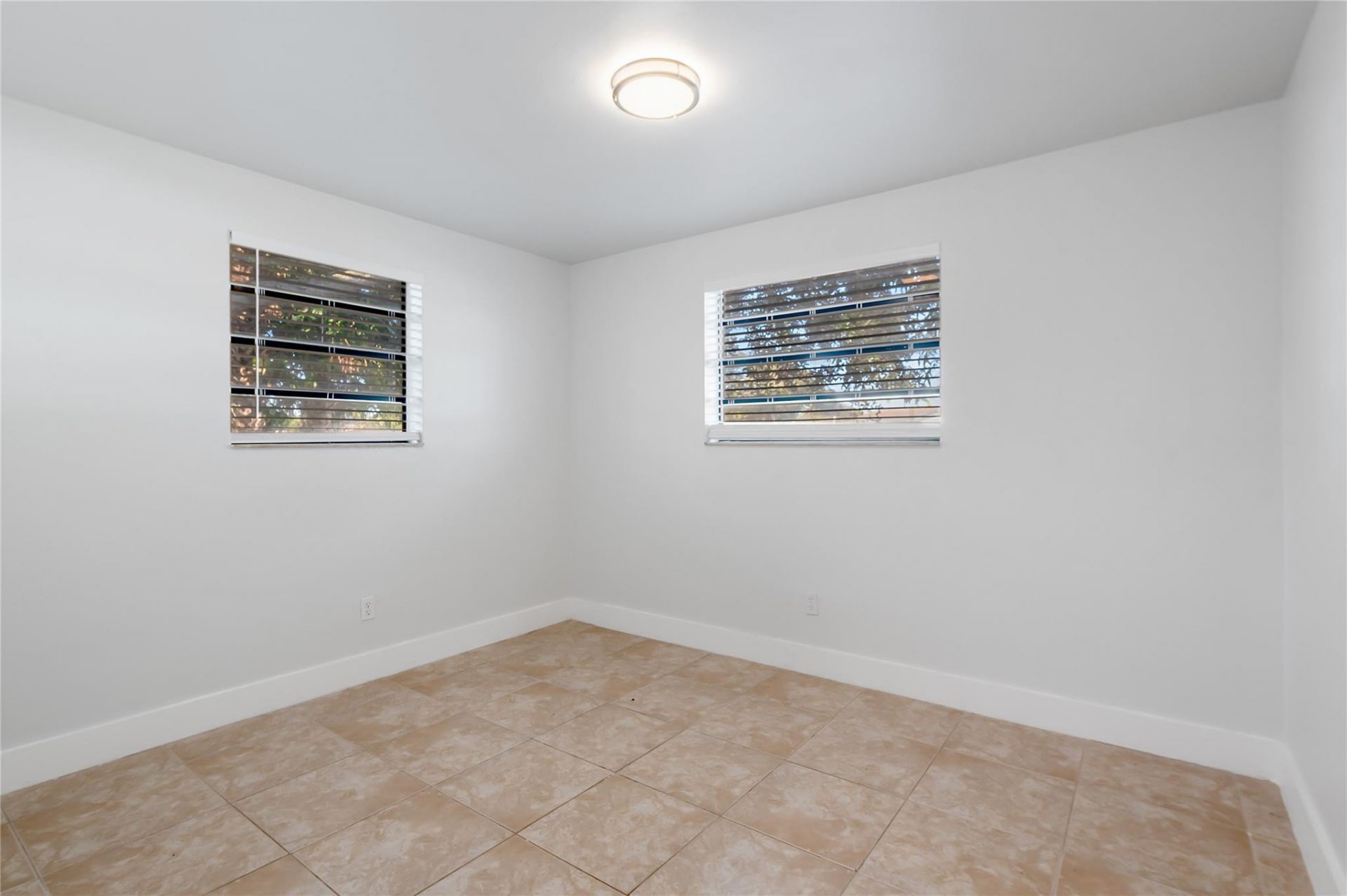2208 NW 63rd Avenue, Sunrise, FL 33313 Photo
