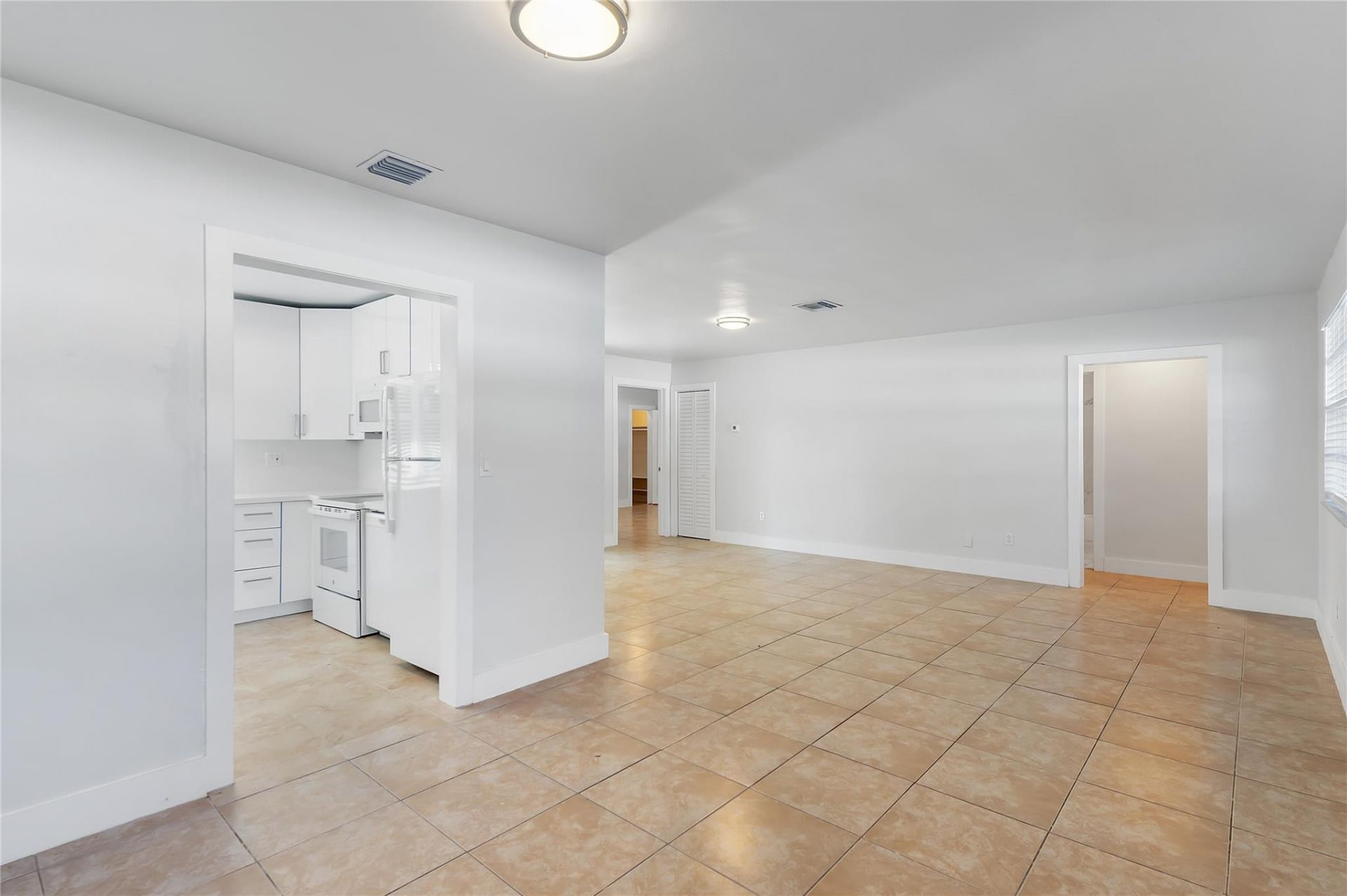 2208 NW 63rd Avenue, Sunrise, FL 33313 Photo