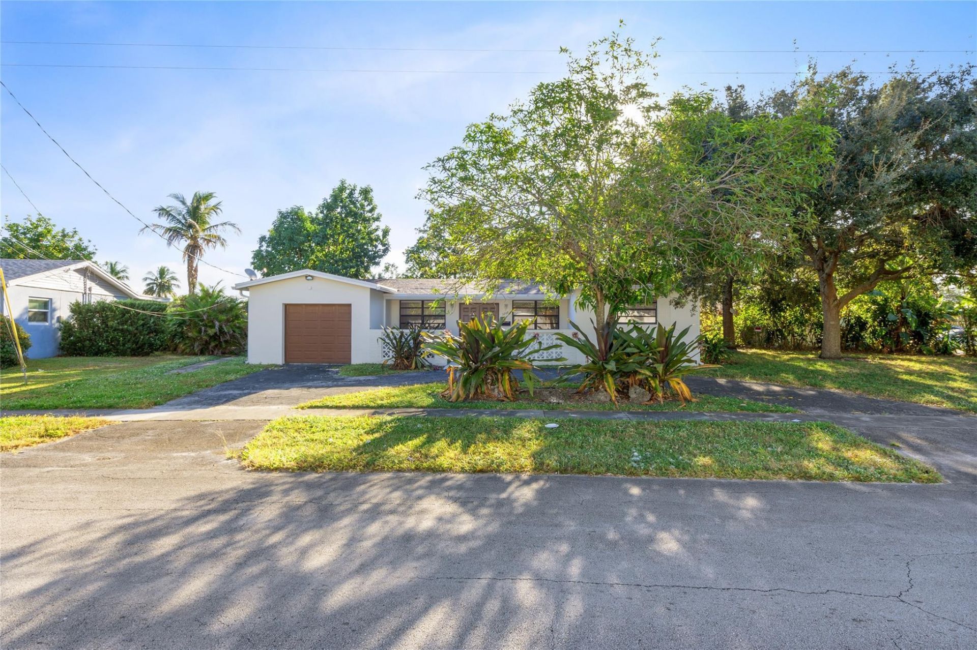 2208 NW 63rd Avenue, Sunrise, FL 33313 Photo