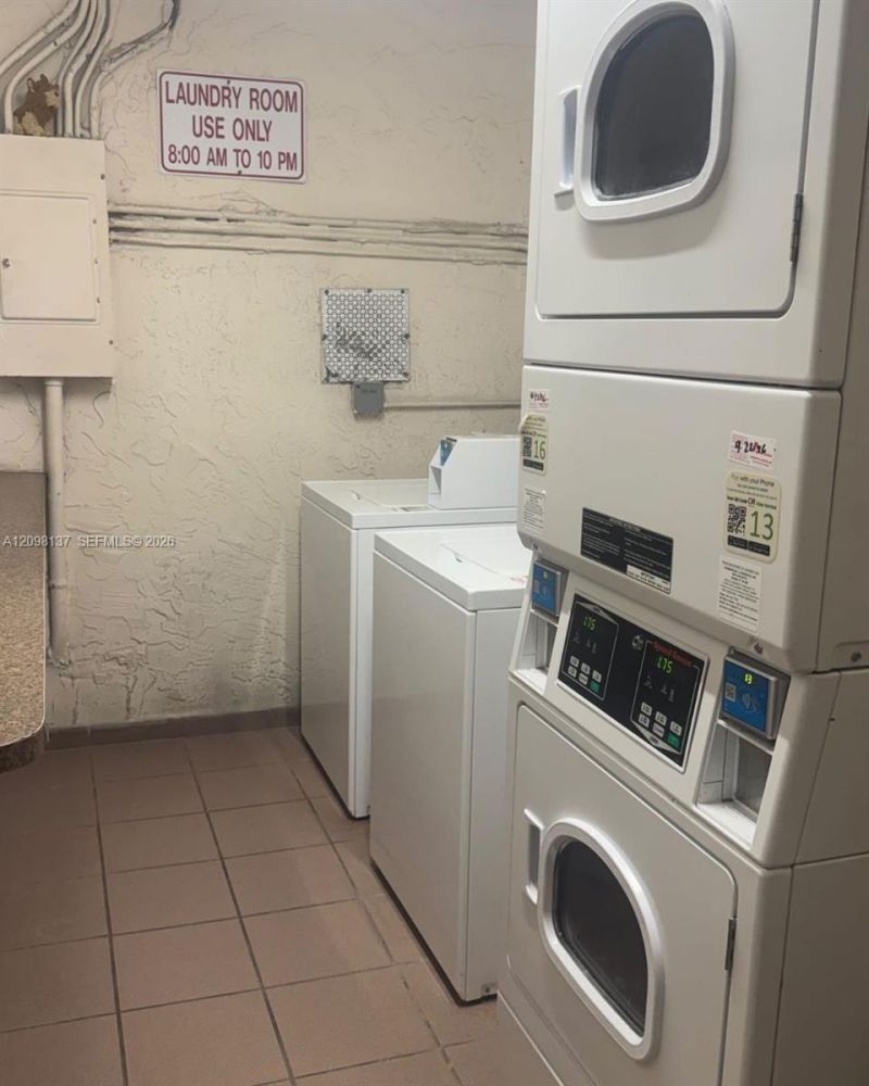 4713 NW 7th St , Unit 204-1, Miami, FL 33126 Photo