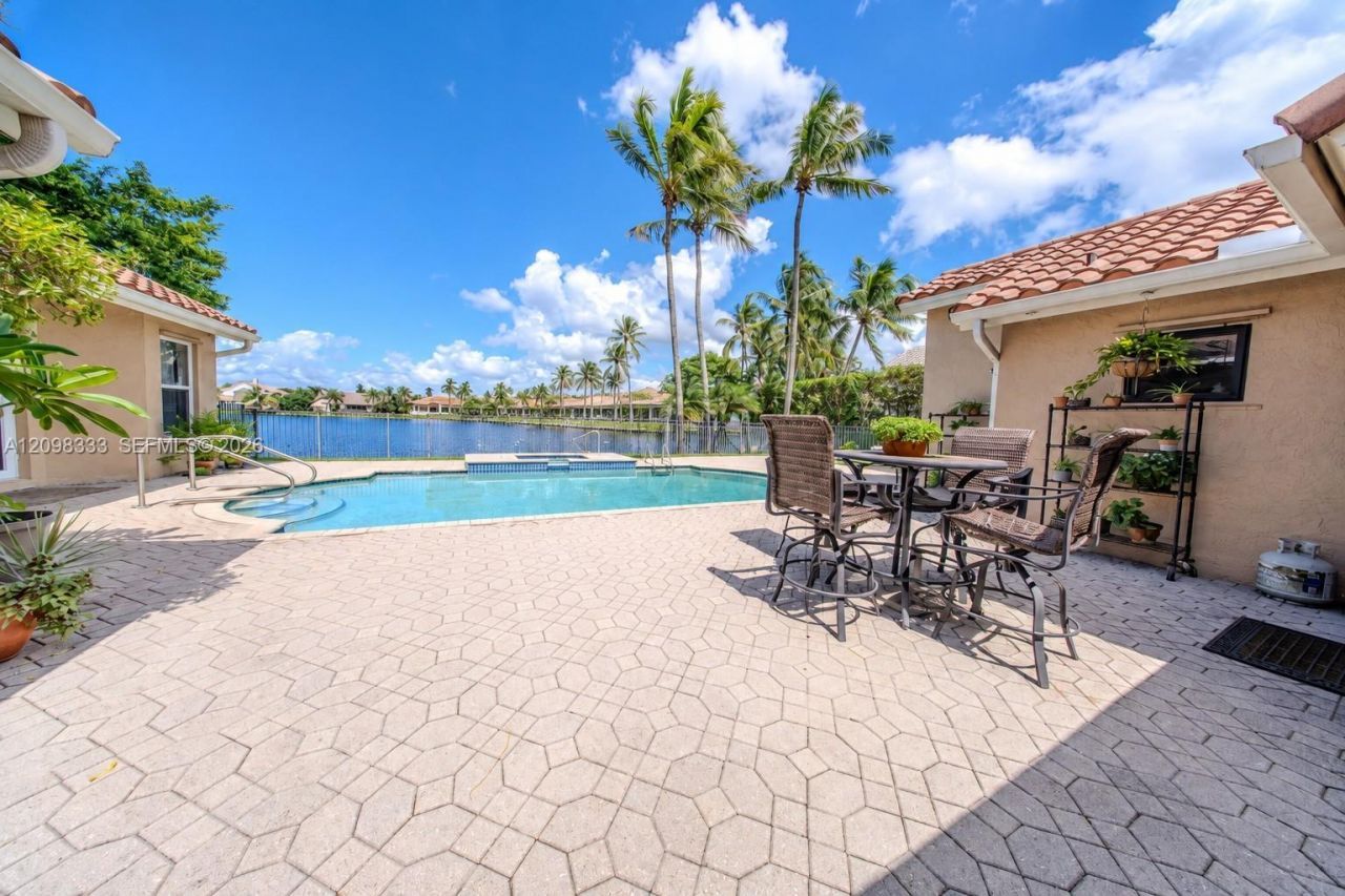 10071 NW 7th St, Plantation, FL 33324 Photo