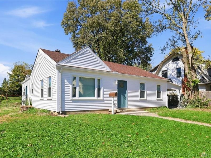 1303 Catalpa Drive, Dayton, OH 45406 Photo 2