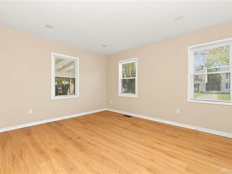 1303 Catalpa Drive, Dayton, OH 45406 Photo 8