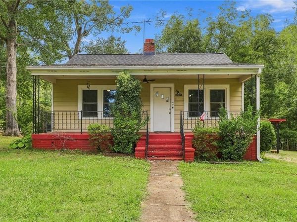 1415 Pointer Street , Roxboro, NC 27573
