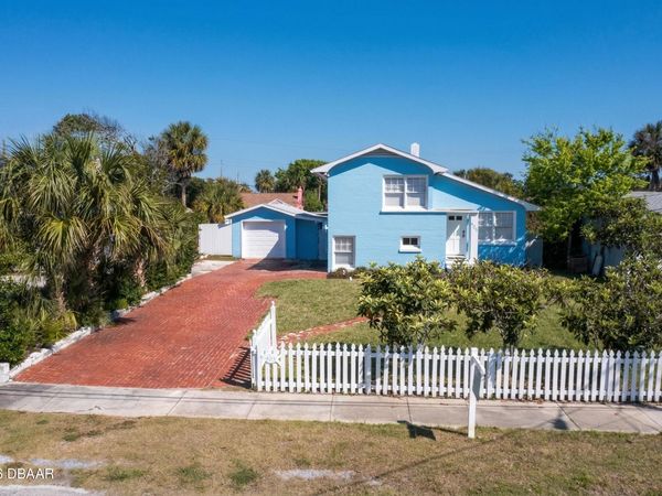 405 Wisteria Road, Daytona Beach, FL 32118