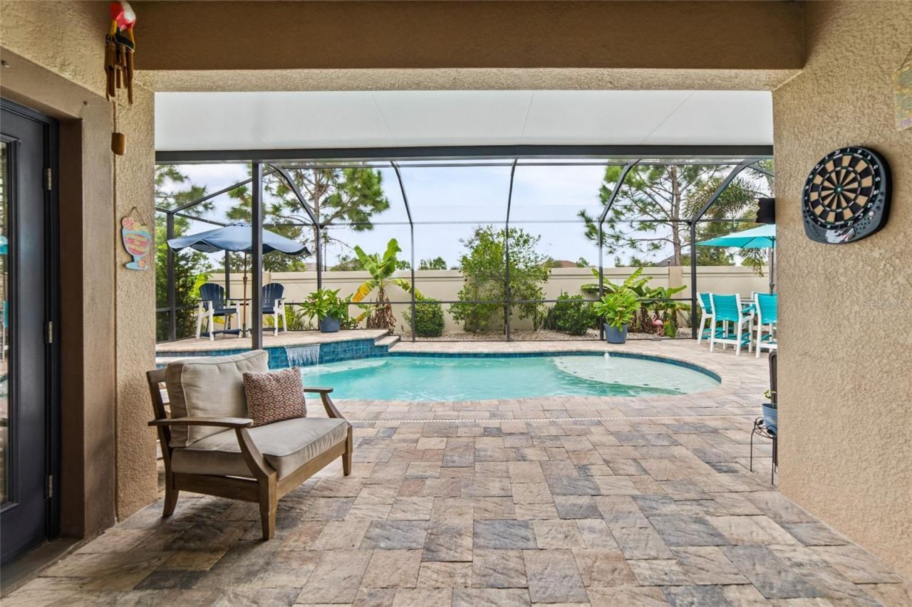 9912 Smarty Jones Drive , Ruskin, FL 33573 Photo