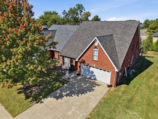 3364 Berryside Dr , Murfreesboro, TN 37128