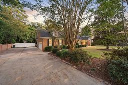14 Guyton Drive photo 4