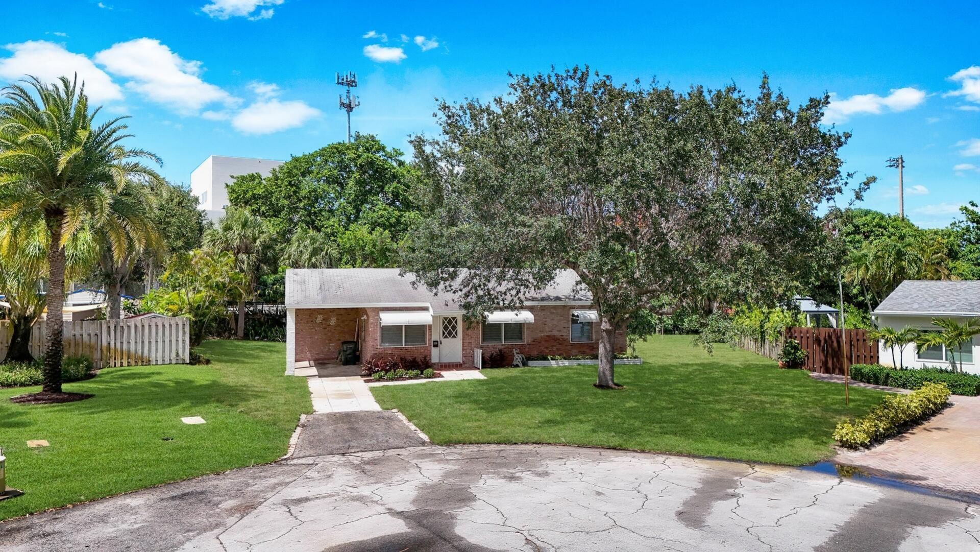 2219 W Pineridge Court, Delray Beach, FL 33444 Photo