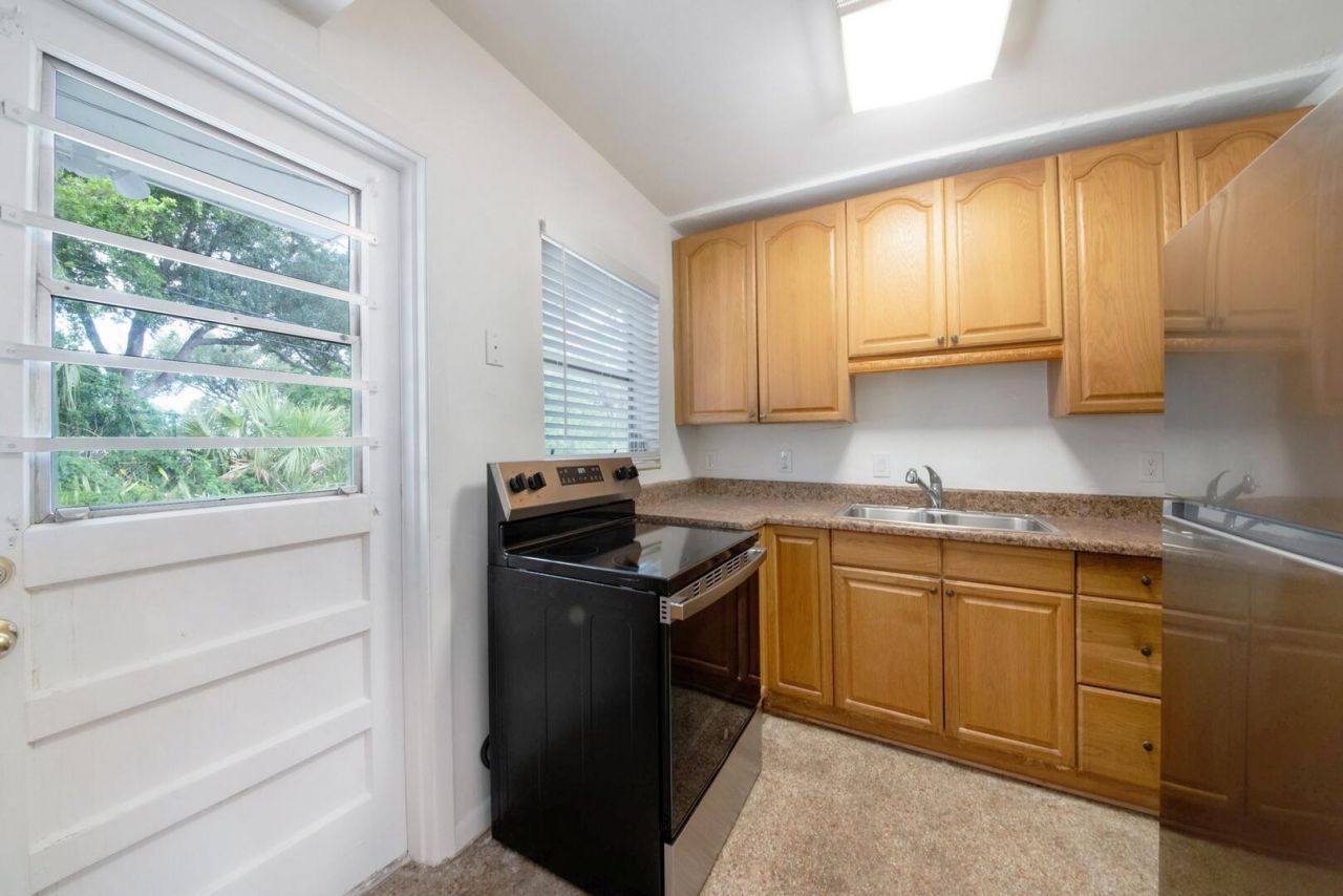 2219 W Pineridge Court, Delray Beach, FL 33444 Photo