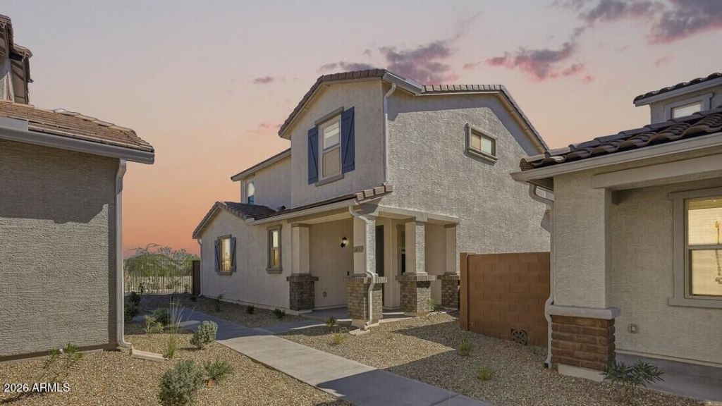 24017 N 146th Avenue, Surprise, AZ 85387 Main Photo