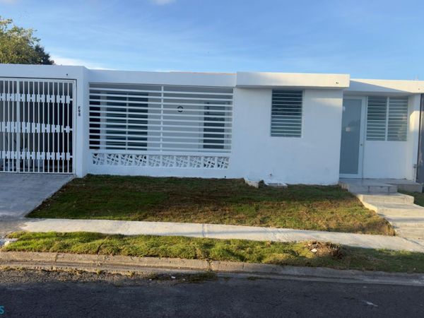 F98 GARZA, Unit F98, Trujillo Alto, PR 00976