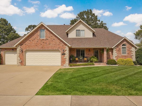 3745 W Randall Road , Springfield, MO 65810