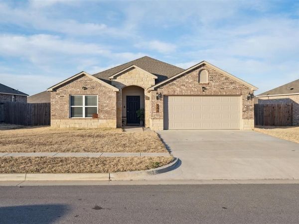 503 SE 5th Street, Newcastle, OK 73065