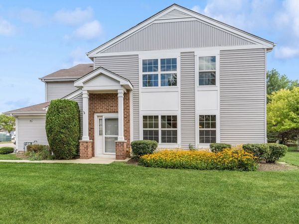 28121 W Sonoma Pass , Lakemoor, IL 60051