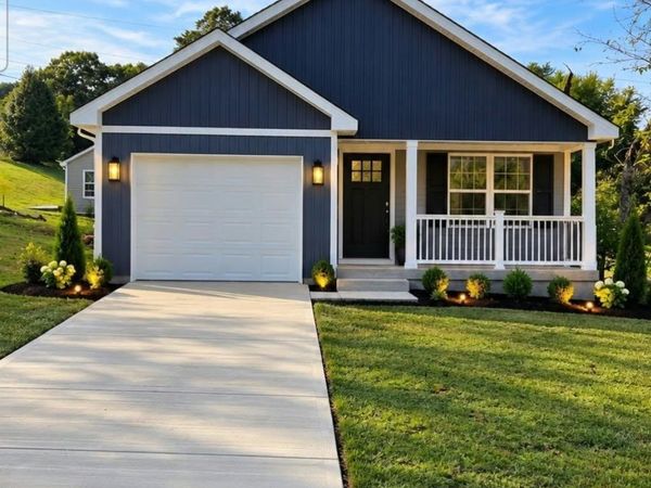 702 Finney DR, Vinton, VA 24179