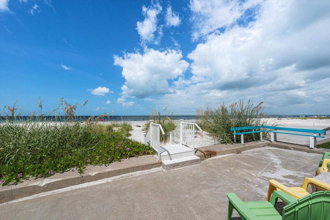 1512 Gulf Boulevard, Indian Rocks Beach, FL 33785 Photo